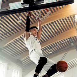 Jeremy Lin Eyes Return to NBA